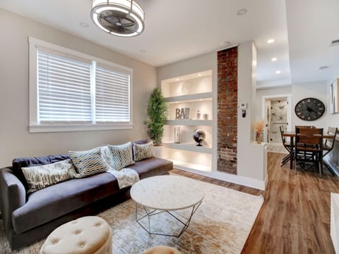 House | 1 bedroom