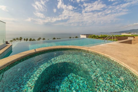 Apartment | Pool | 2 outdoor pools