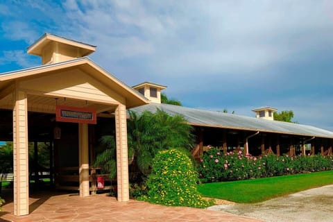 Entrance to Paradise Ranch Barn and Bunkhouse