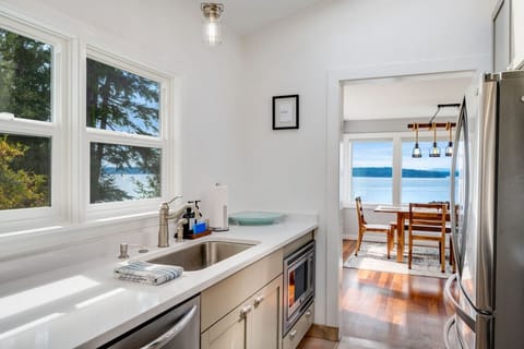 Kitchen and dining area