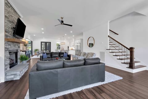 Bright and spacious, perfect for gatherings with plush seating and a modern vibe!