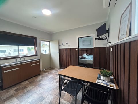 Spacious bungalow