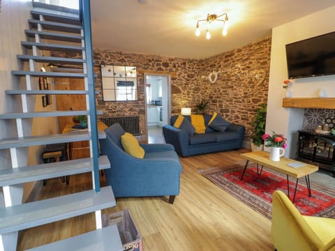 Cottage | Interior