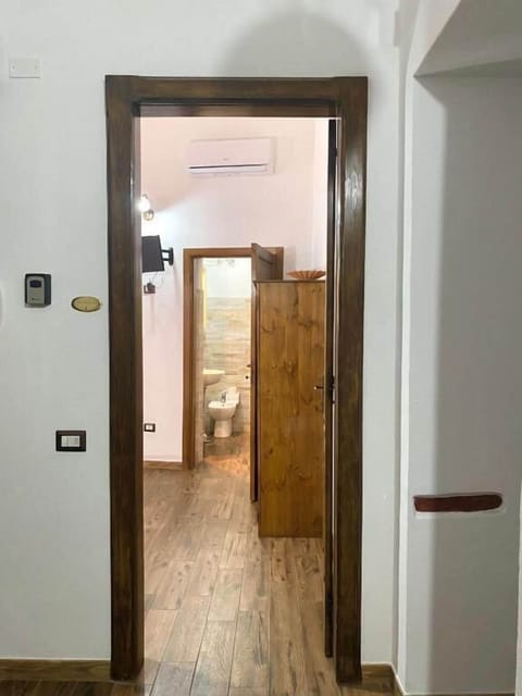 Deluxe Double Room | Iron/ironing board, free WiFi, wheelchair access