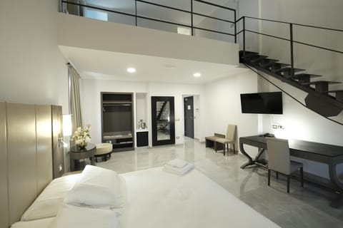 Family Room, Multiple Beds, Non Smoking | Iron/ironing board