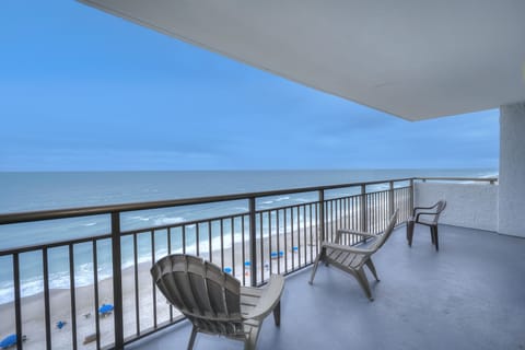 Condo, 2 Bedrooms, Balcony, Oceanfront (901) | Balcony