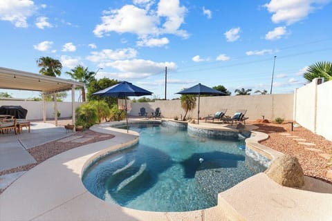 Poolside bliss at Red Mountain Retreat!