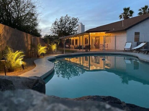Redzone Retreat w/Pool