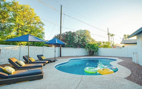 Backyard with Private Pool, Corn Hole, Wiffle Ball, & Putting Green