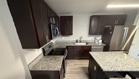 Kitchen (Cover)