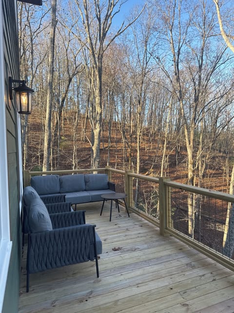 Back Balcony Conversation Seating