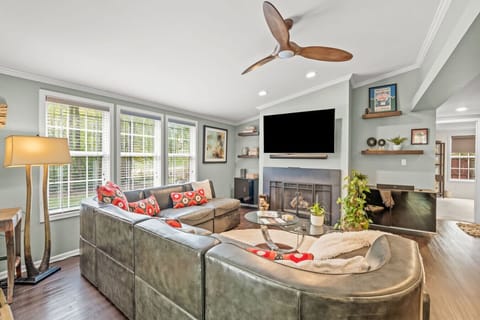 Spacious, stylish living room