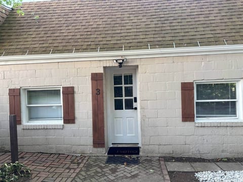 Your private apartment awaits! You will love the classical and modern touches that decorate this lovely coastal cottage. 