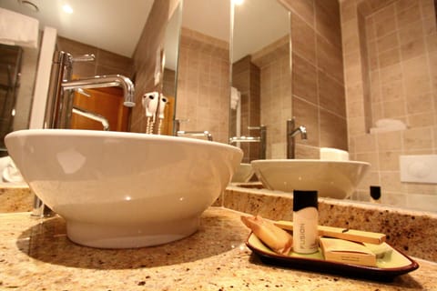 Deluxe Room, Terrace, Mountain View | Bathroom | Shower, eco-friendly toiletries, hair dryer, towels