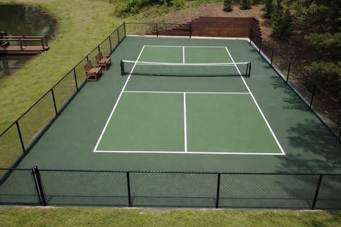 Come play some Pickleball!