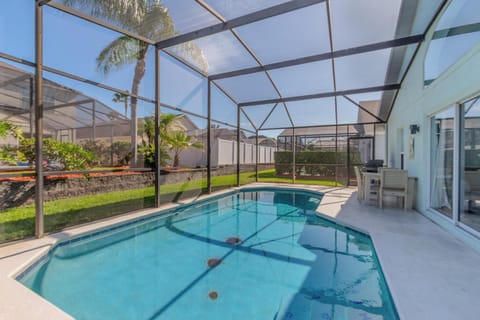 4-bedroom-private-pool-home-lake-berkely-resort-kissimmee-florida-34746