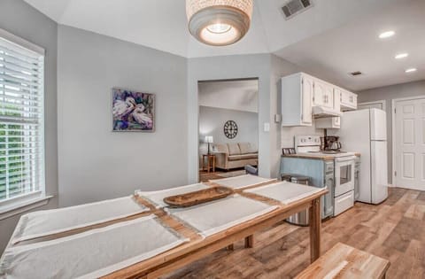 House, Multiple Beds, Patio, Garden View (Dedo Days Retreat) | Interior