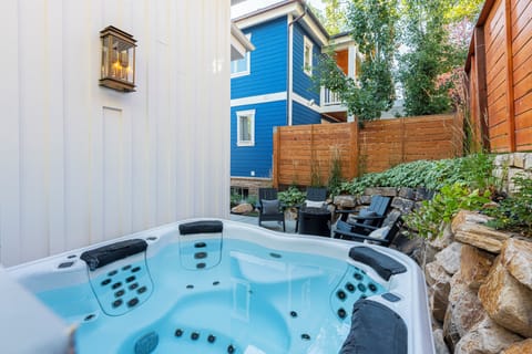 Private Hot Tub at Back of House