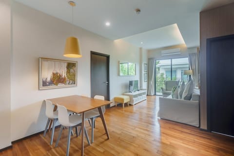 D401 Title Rawai Beach Front 2 Bedroom Apartment (6365)