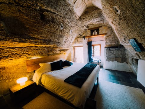 Premium Quadruple Room, Ensuite (1) | Blackout drapes, WiFi (free)