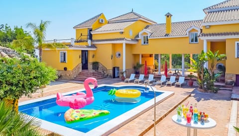 Holiday villa with pool in Alhaurín el Grande