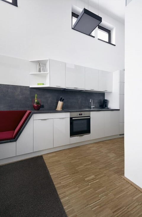 Apartment, 2 Bedrooms, Terrace, Mountain View (Top Level 1) | Private kitchen | Full-size fridge, microwave, stovetop, dishwasher