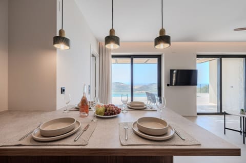 Villa, 2 Bedrooms, Private Pool, Sea View | In-room dining