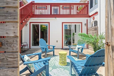 Welcome to Sinatra Cottage!