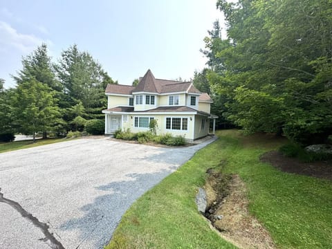 Townhome walking distance to the clubhouse