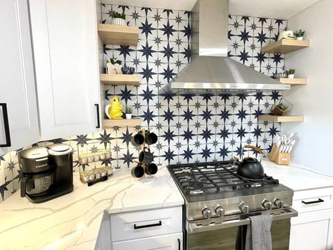 Gas range with all of the starter spices provided