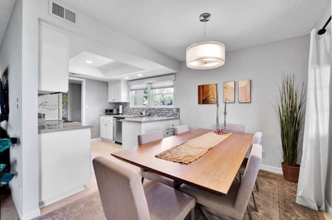 Apartment | 2 bedrooms, Internet