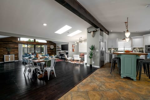 Open kitchen with dining area
