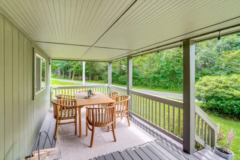Outdoor dining or morning coffee on the deck