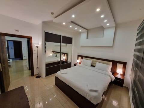 Apartment, 1 Bedroom, Accessible, Smoking | 1 bedroom