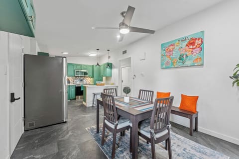 Fully equipped kitchen with breakfast nook plus dining area.