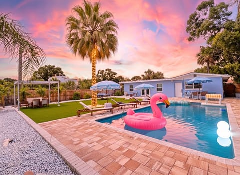 Pool paradise for unforgettable days at the pool and evenings w/ fam & friends