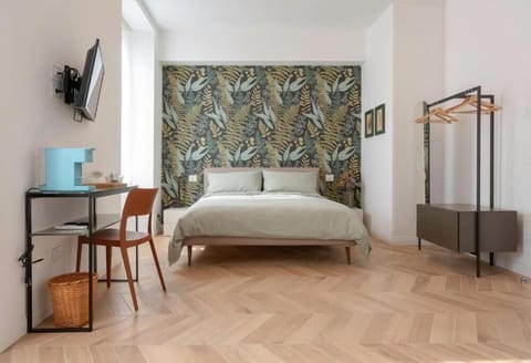 Deluxe Double Room | Desk, laptop workspace, blackout drapes, soundproofing