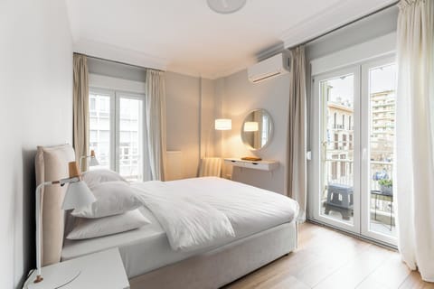 Apartment, 2 Bedrooms, Balcony, City View | Blackout drapes, soundproofing, iron/ironing board, free WiFi