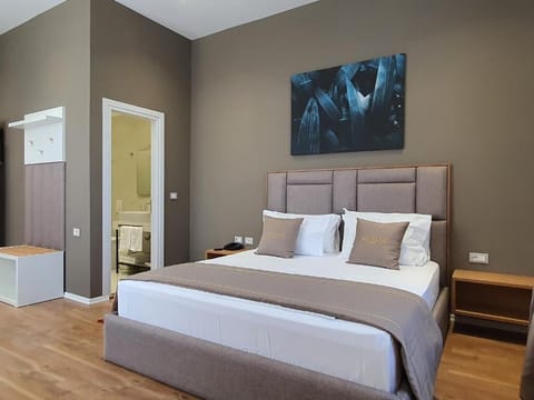 Superior Double Room, City View | In-room safe, blackout drapes, iron/ironing board, free WiFi