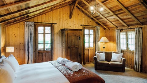 Deluxe Double Room, Balcony, Mountain View | Iron/ironing board, travel crib, free WiFi, bed sheets