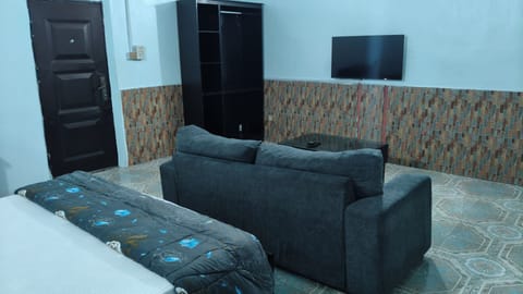 Superior Double Room, Non Smoking, Pets Not Allowed | Desk, laptop workspace, free WiFi