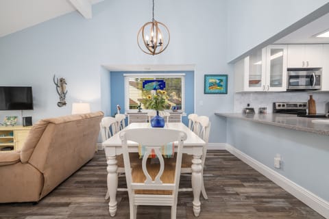 205ClubHouseBoulevard-11-Copy