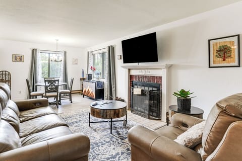Prescott Vacation Rental | 2BR | 2BA | 1,300 Sq Ft | Stairs to Enter