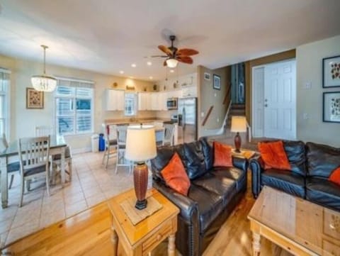 View of the living room and modern kitchen

