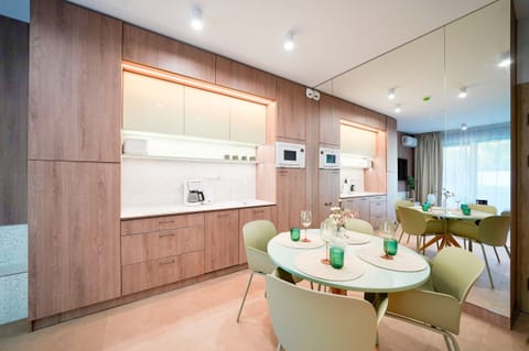 Private kitchenette