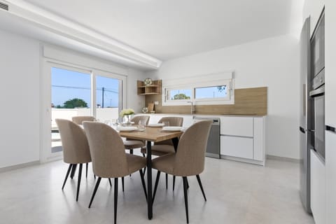 Villa, Smoking | 4 bedrooms