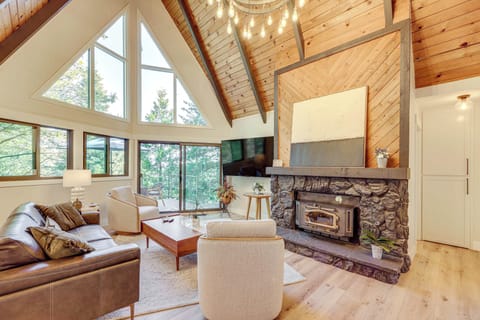 House (3 Bedrooms) | Front of property