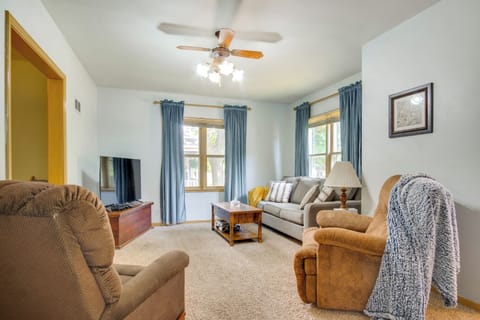 House (2 Bedrooms) | Interior