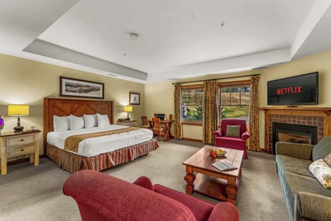 Cozy Studio Space with comfortable bed and enough room for relaxing after mountain adventures  | Listed with @BookTraverse
