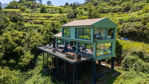 Discover Panorama House by LovelyStay nestled in nature — a perfect blend of comfort, privacy, and breathtaking surroundings on Madeira’s south coast. #panoramahouse #sãovicente #northcoastisland #droneview #property